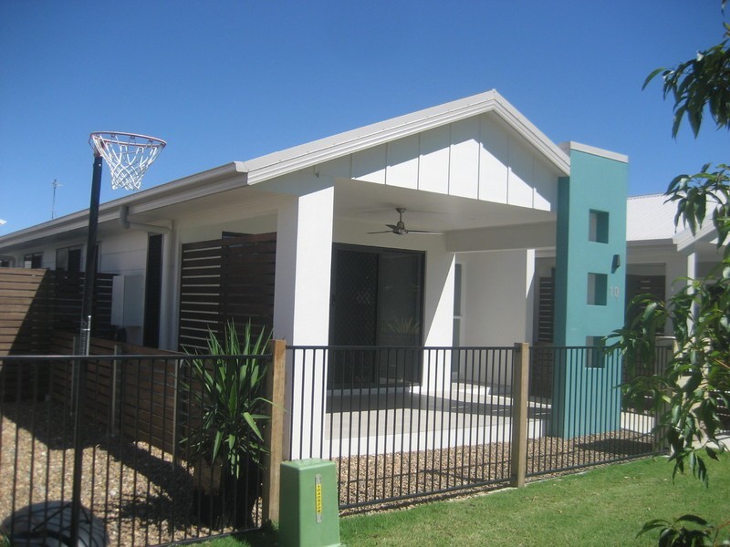10 Goode Lane, Oonoonba QLD 4811