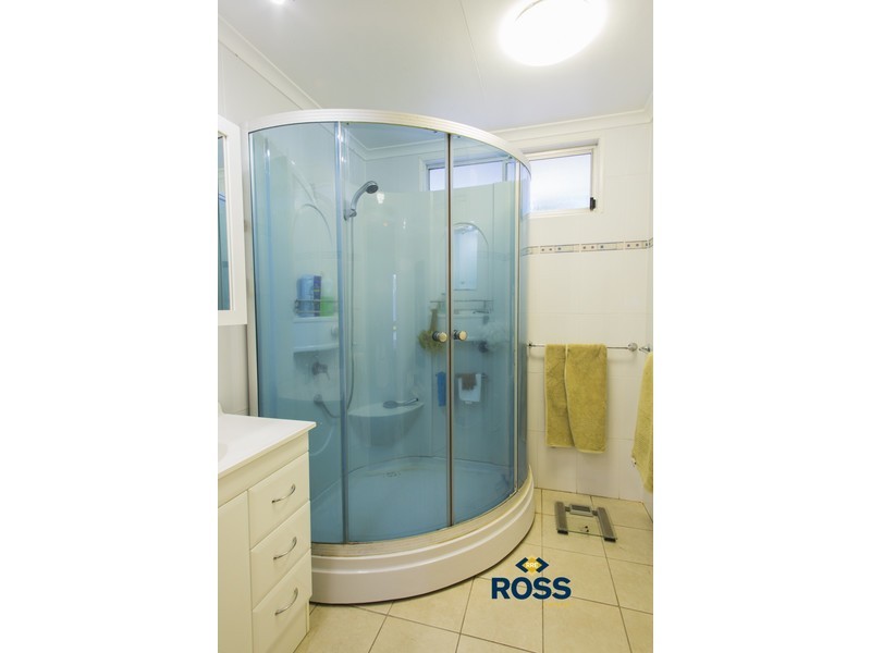 3 Welsh Court, Kelso QLD 4815