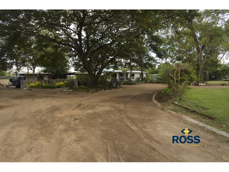 3 Welsh Court, Kelso QLD 4815