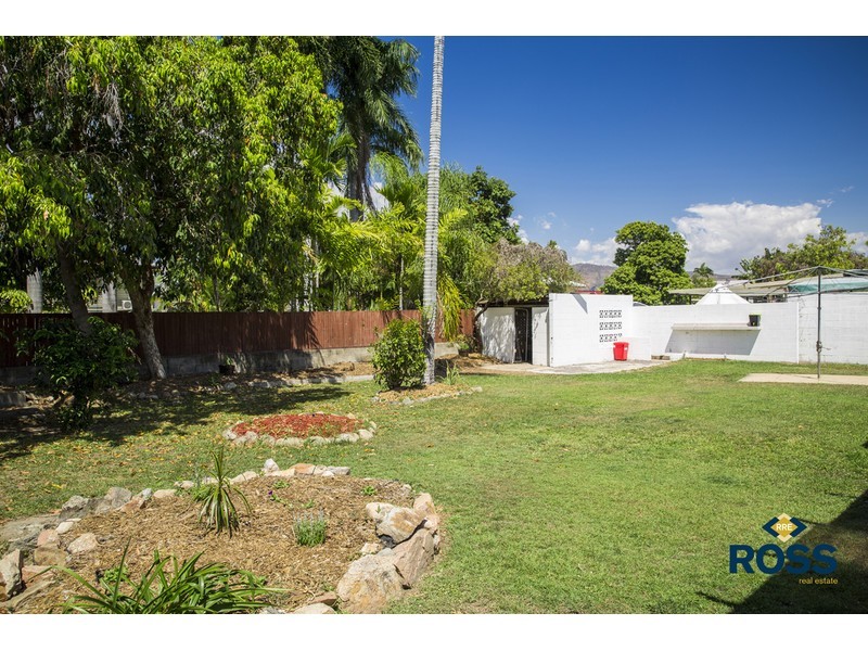 62 Farrell Street, Kirwan QLD 4817
