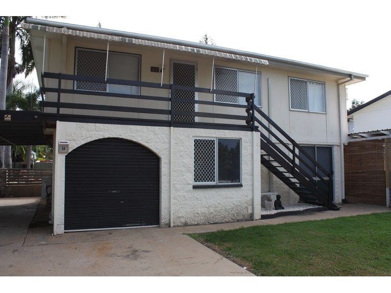 24 Munbilla Drive, Kelso QLD 4815