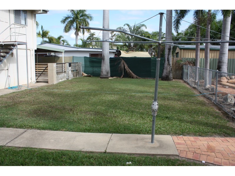 24 Munbilla Drive, Kelso QLD 4815