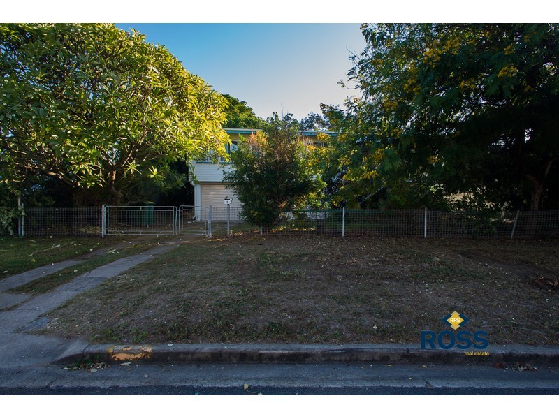 5 Tilanus Street, Heatley QLD 4814