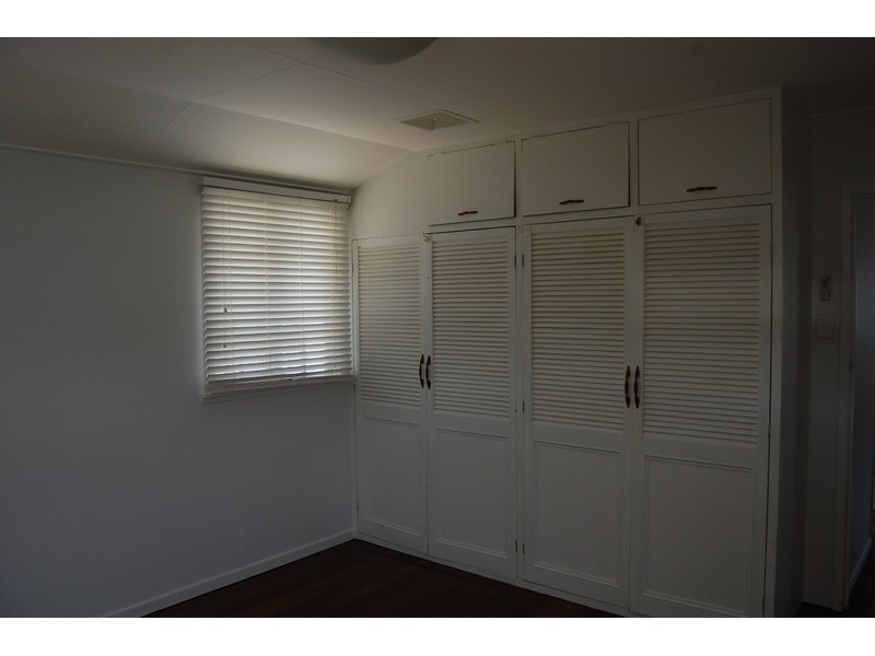 27 Wood Street, Mundingburra QLD 4812