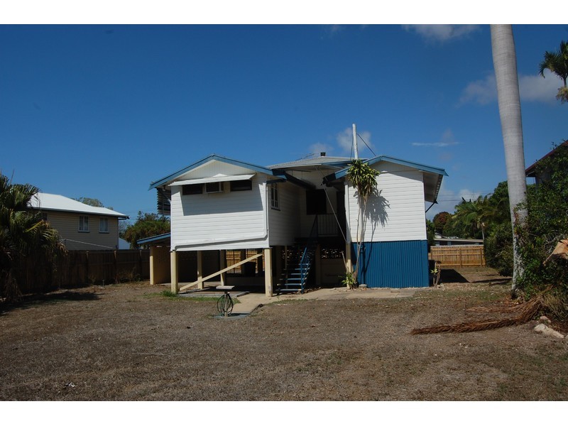 27 Wood Street, Mundingburra QLD 4812