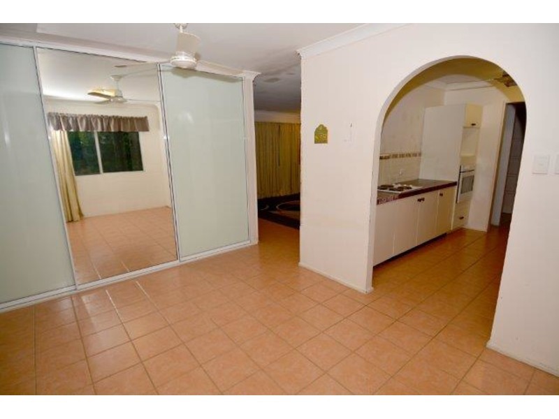 22 Julia Street, Kirwan QLD 4817