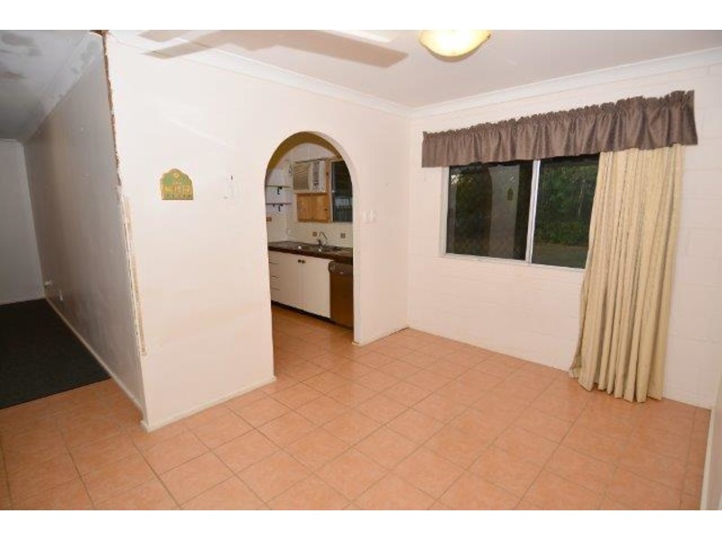 22 Julia Street, Kirwan QLD 4817