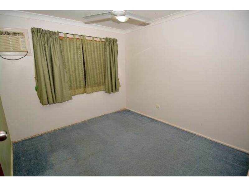 22 Julia Street, Kirwan QLD 4817
