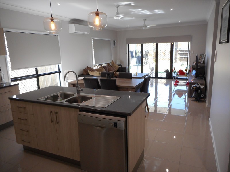 60 Poinsettia Drive, Bohle Plains QLD 4817