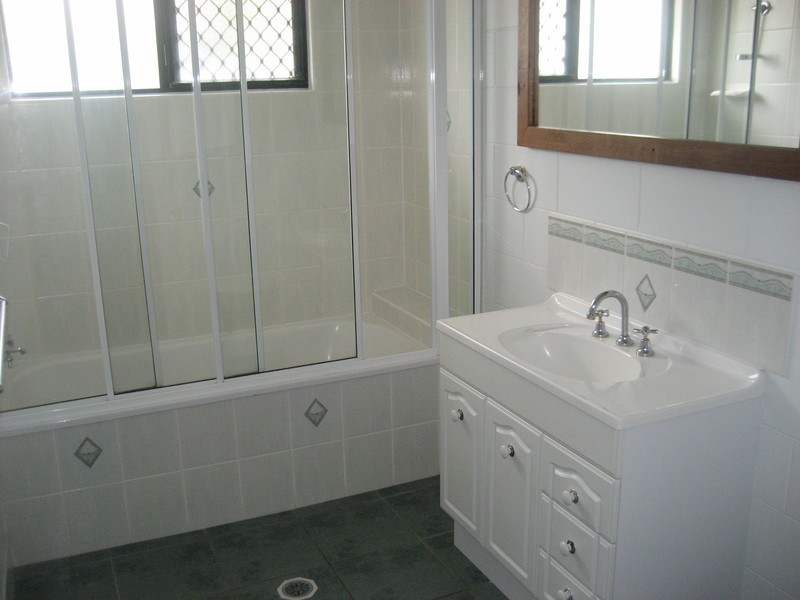 20 Wayne Street, Kelso QLD 4815