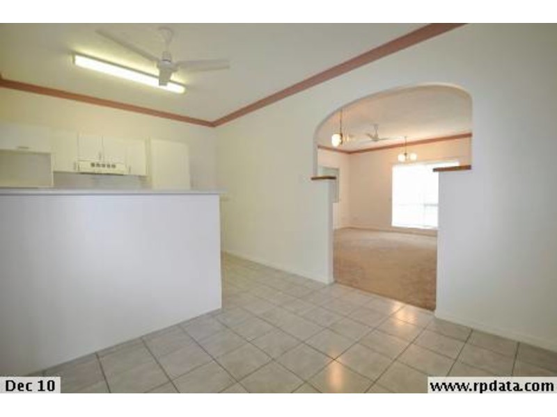 6 chiquita Avenue, Rasmussen QLD 4815