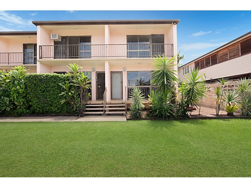 9/25 Roberts Street, Hermit Park QLD 4812