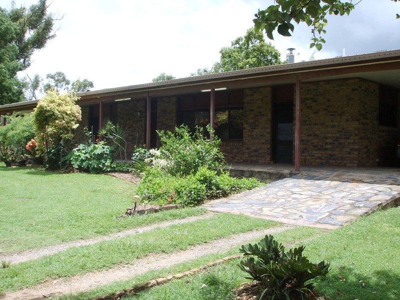 25 Edward Road, Hervey Range QLD 4817
