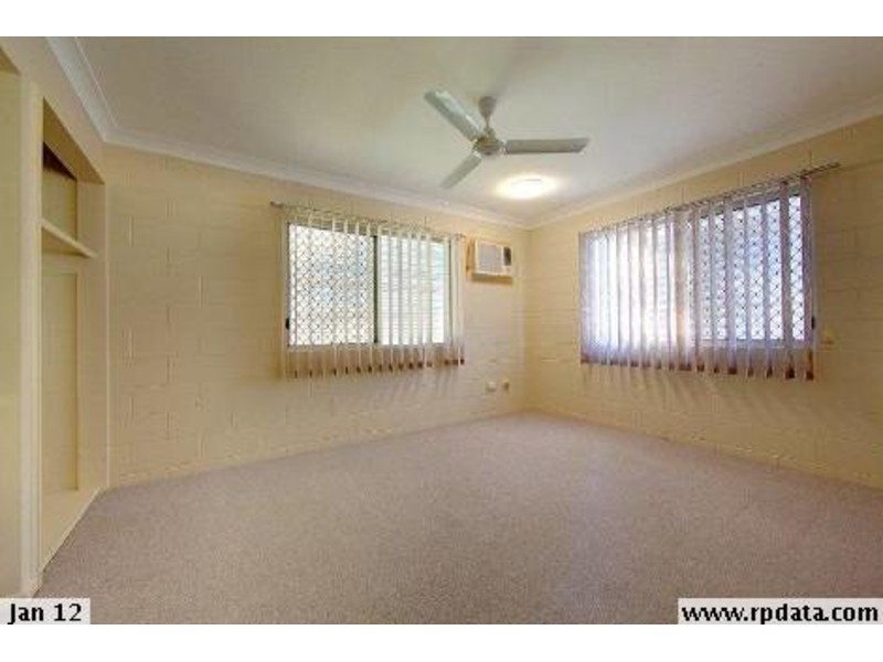 2 Rebecca Court, Rasmussen QLD 4815