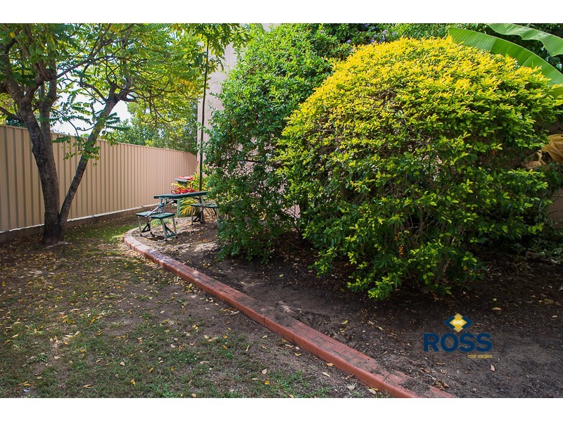 1/25 Roberts Street, Hermit Park QLD 4812