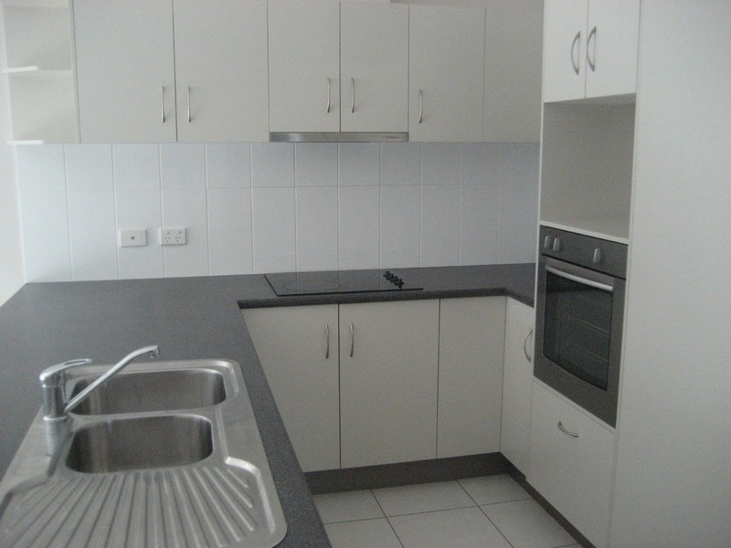 26 Stephanie Street, Rasmussen QLD 4815