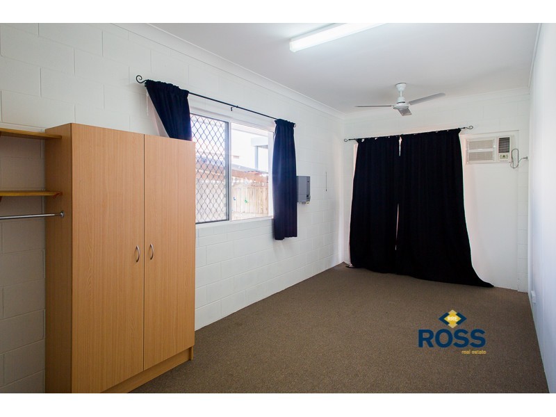 10 Milgate Crescent, Kirwan QLD 4817