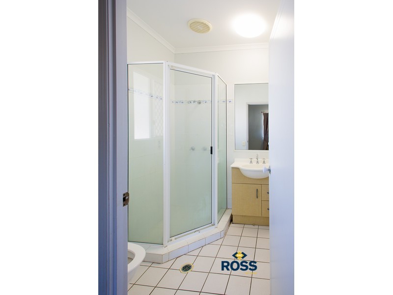 10 Milgate Crescent, Kirwan QLD 4817