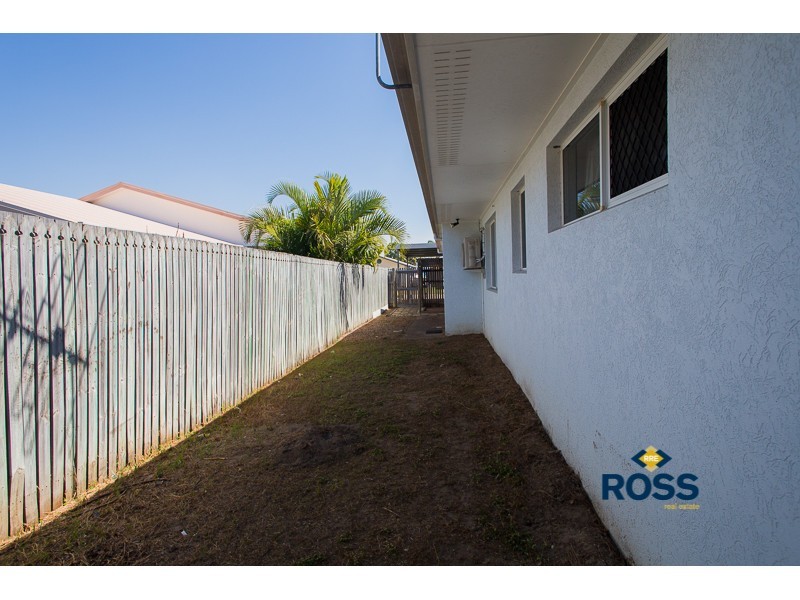 10 Milgate Crescent, Kirwan QLD 4817