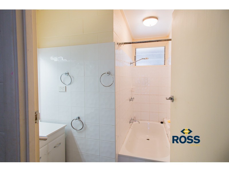 25 Bainbridge Street, Heatley QLD 4814