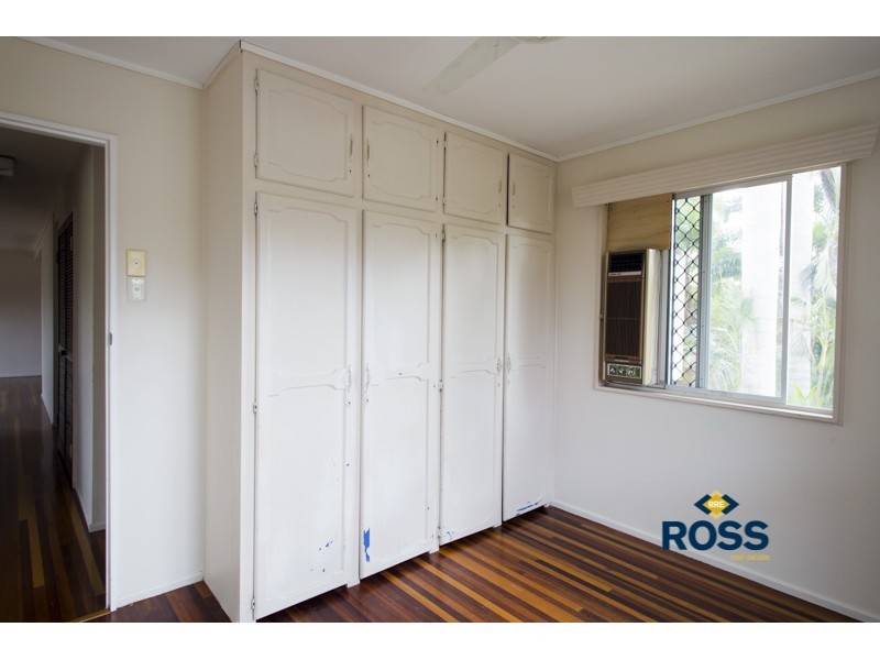 18 Valencia Street, Kirwan QLD 4817