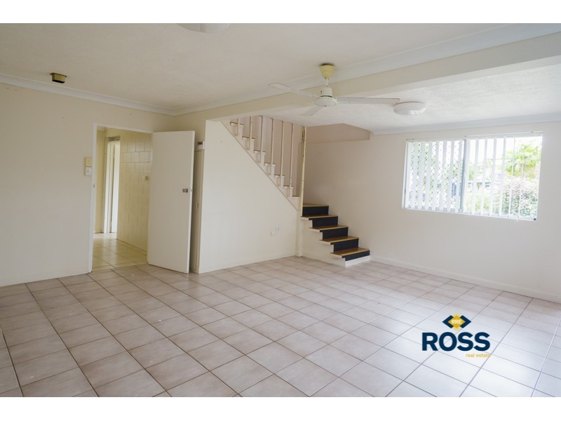 18 Valencia Street, Kirwan QLD 4817