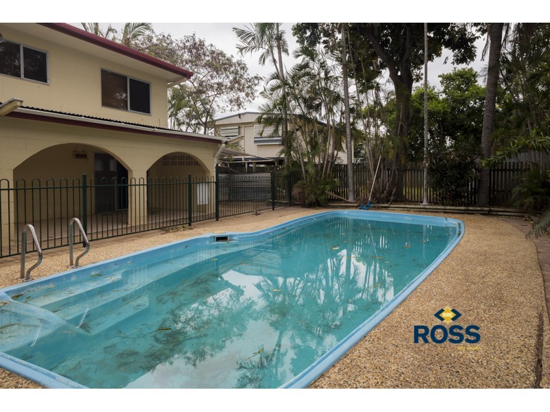 18 Valencia Street, Kirwan QLD 4817