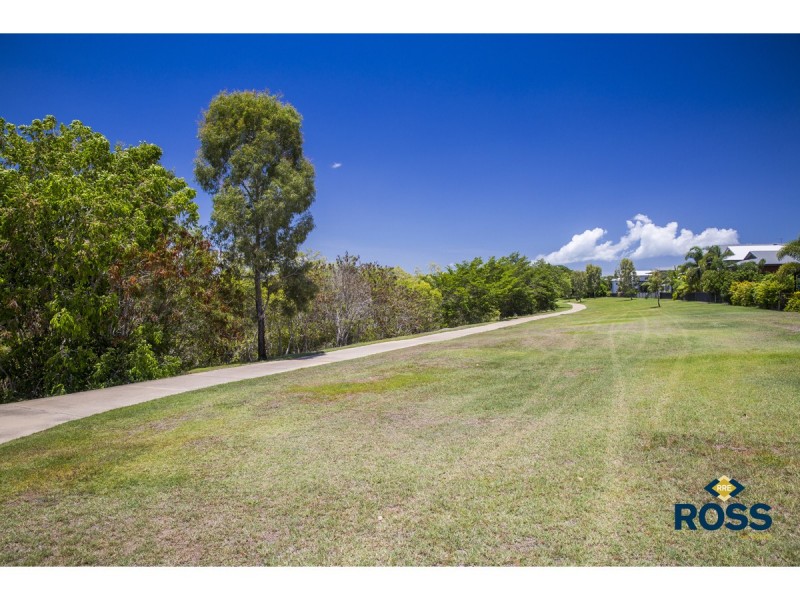 69 River Boulevard, Idalia QLD 4811