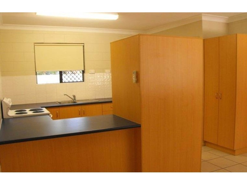 4/18 Kitchener Road, Pimlico QLD 4812