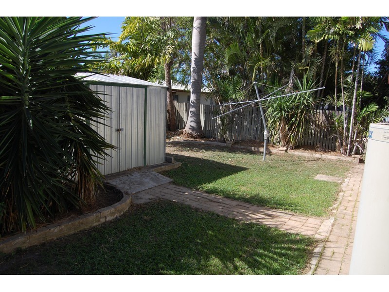 16 Jabiru Avenue, Condon QLD 4815