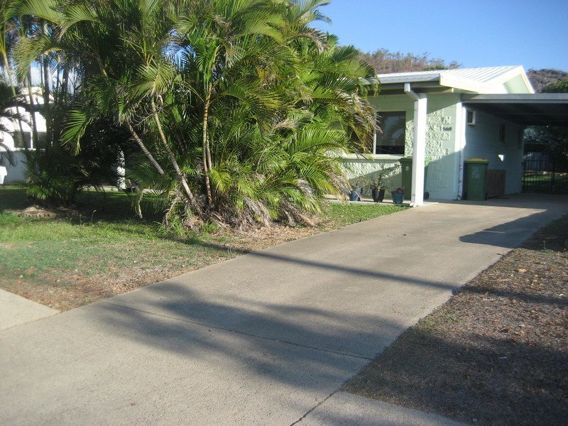 568 Bayswater Road, Mount Louisa QLD 4814