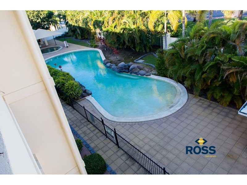 25/18-30 Sir Leslie Thiess Drive, Townsville City QLD 4810