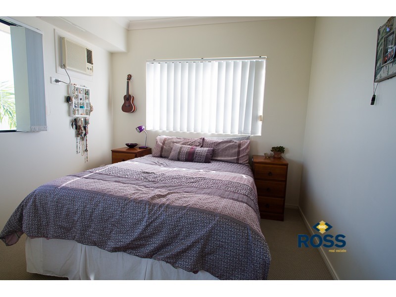 25/18-30 Sir Leslie Thiess Drive, Townsville City QLD 4810