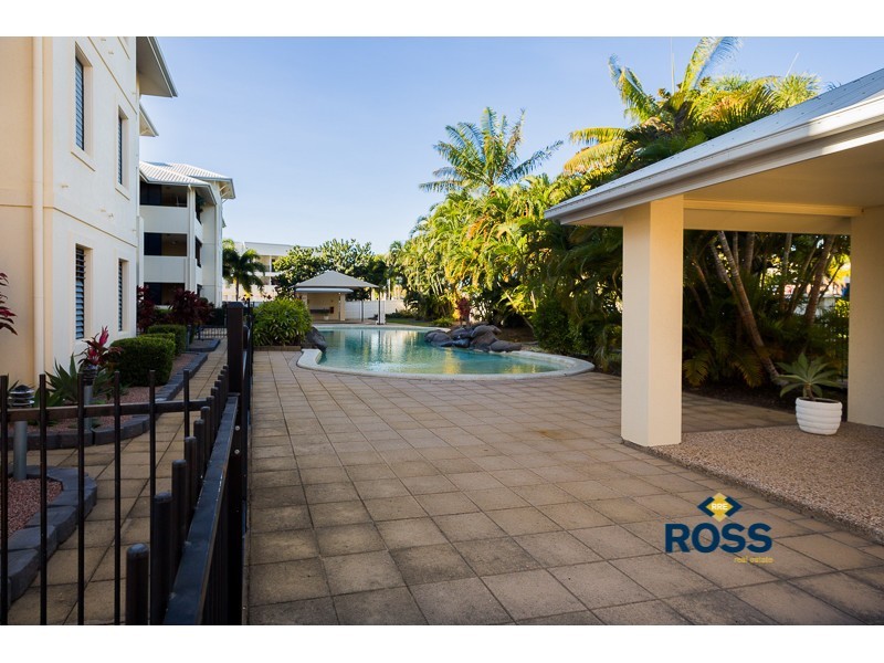 25/18-30 Sir Leslie Thiess Drive, Townsville City QLD 4810