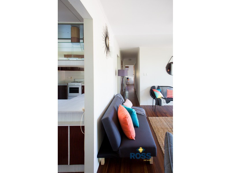 3 Mary Street, West End QLD 4810