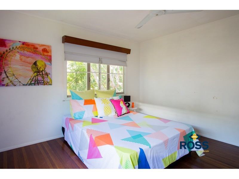 3 Mary Street, West End QLD 4810