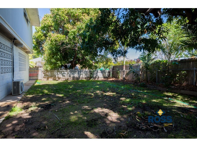 3 Mary Street, West End QLD 4810