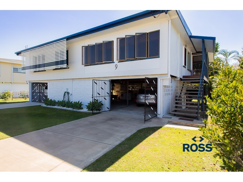 9 Carlisle Street, Cranbrook QLD 4814