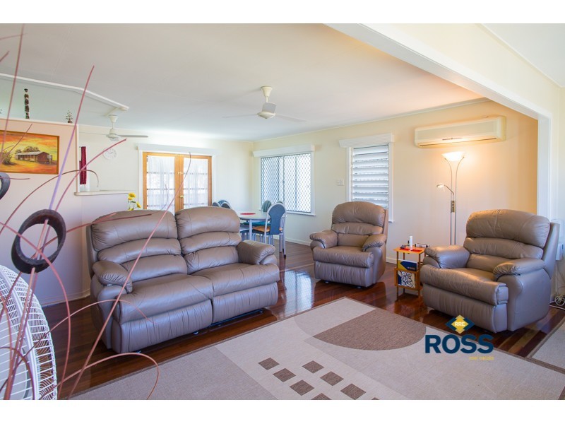 9 Carlisle Street, Cranbrook QLD 4814