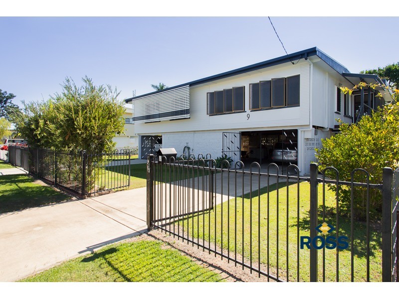 9 Carlisle Street, Cranbrook QLD 4814