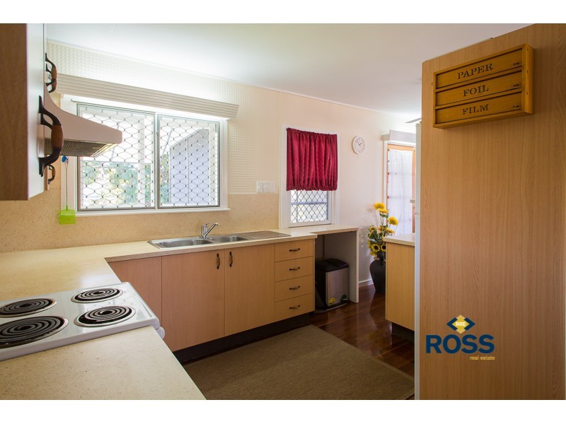 9 Carlisle Street, Cranbrook QLD 4814