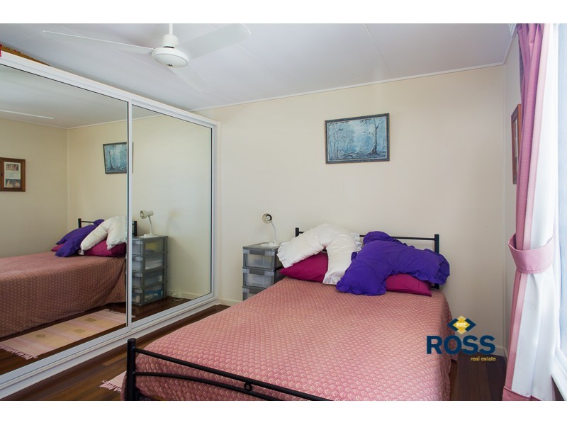 9 Carlisle Street, Cranbrook QLD 4814