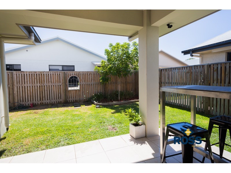 15 Crake Circuit, Oonoonba QLD 4811