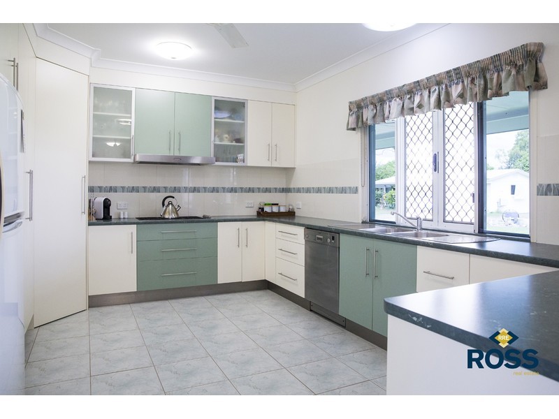 80 Dunlop Street, Kelso QLD 4815