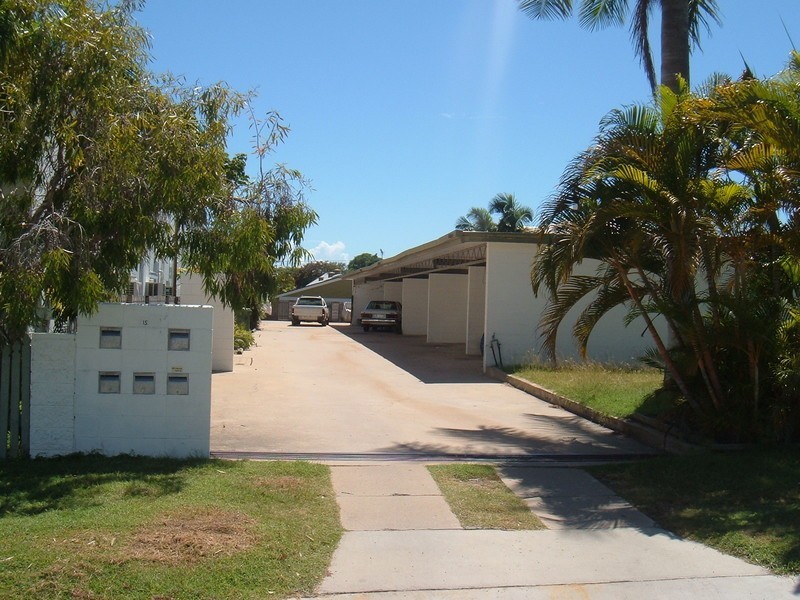 1/15 Rose Street, North Ward QLD 4810