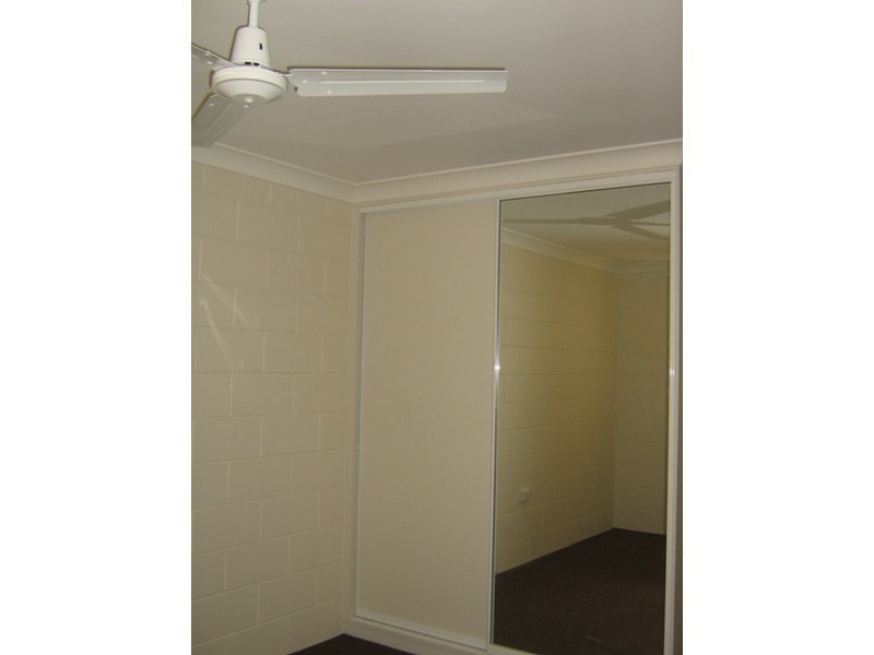 1/15 Rose Street, North Ward QLD 4810