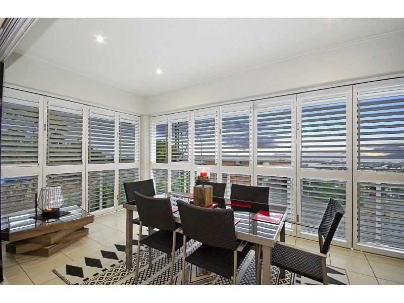 14 Stirling Drive, Castle Hill QLD 4810