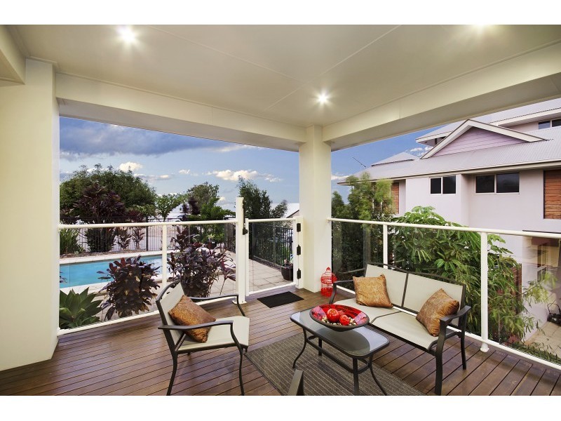 14 Stirling Drive, Castle Hill QLD 4810