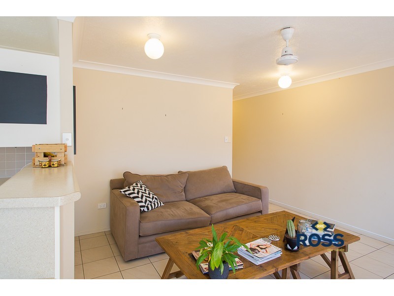 4/130 Eyre Street, North Ward QLD 4810