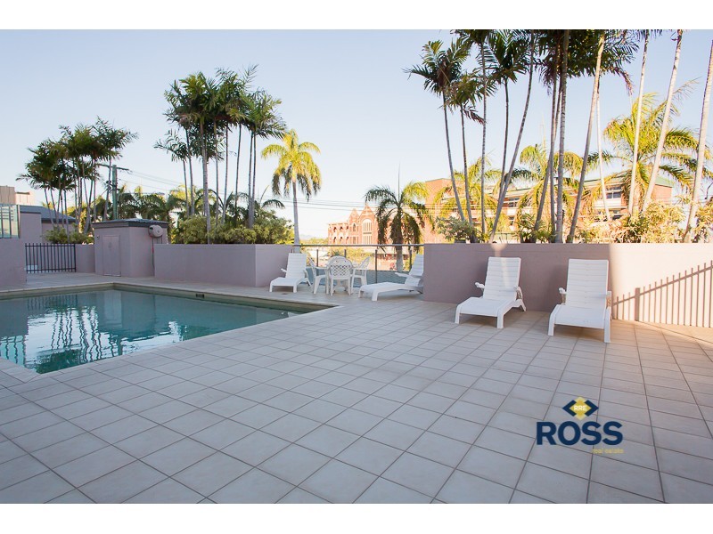 102/523-533 Flinders Street, Townsville City QLD 4810